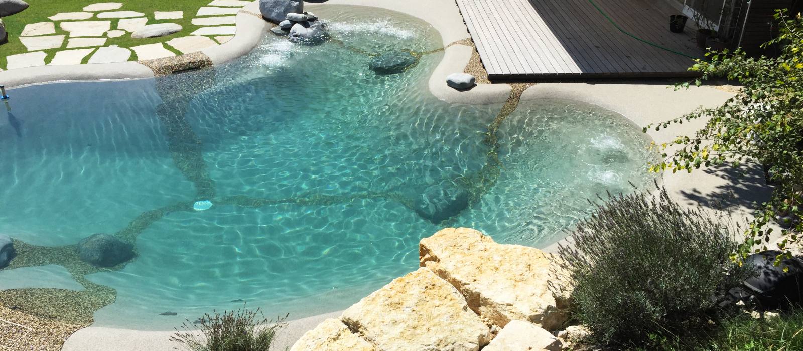 Swiss SPA-Pool organische Form